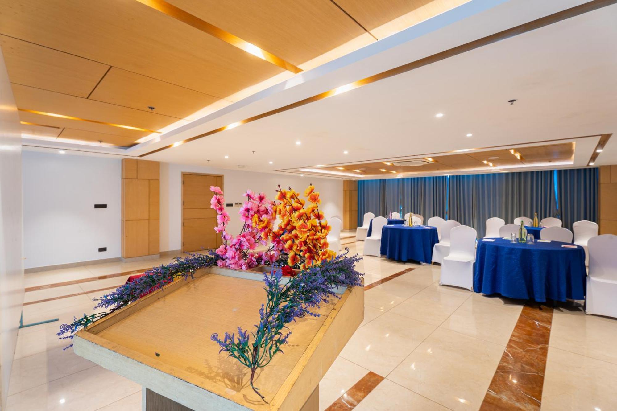 Hotel Siraichuli 奇旺 外观 照片